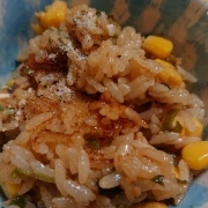 ダッジオーブンで簡単アウトドア焼き飯